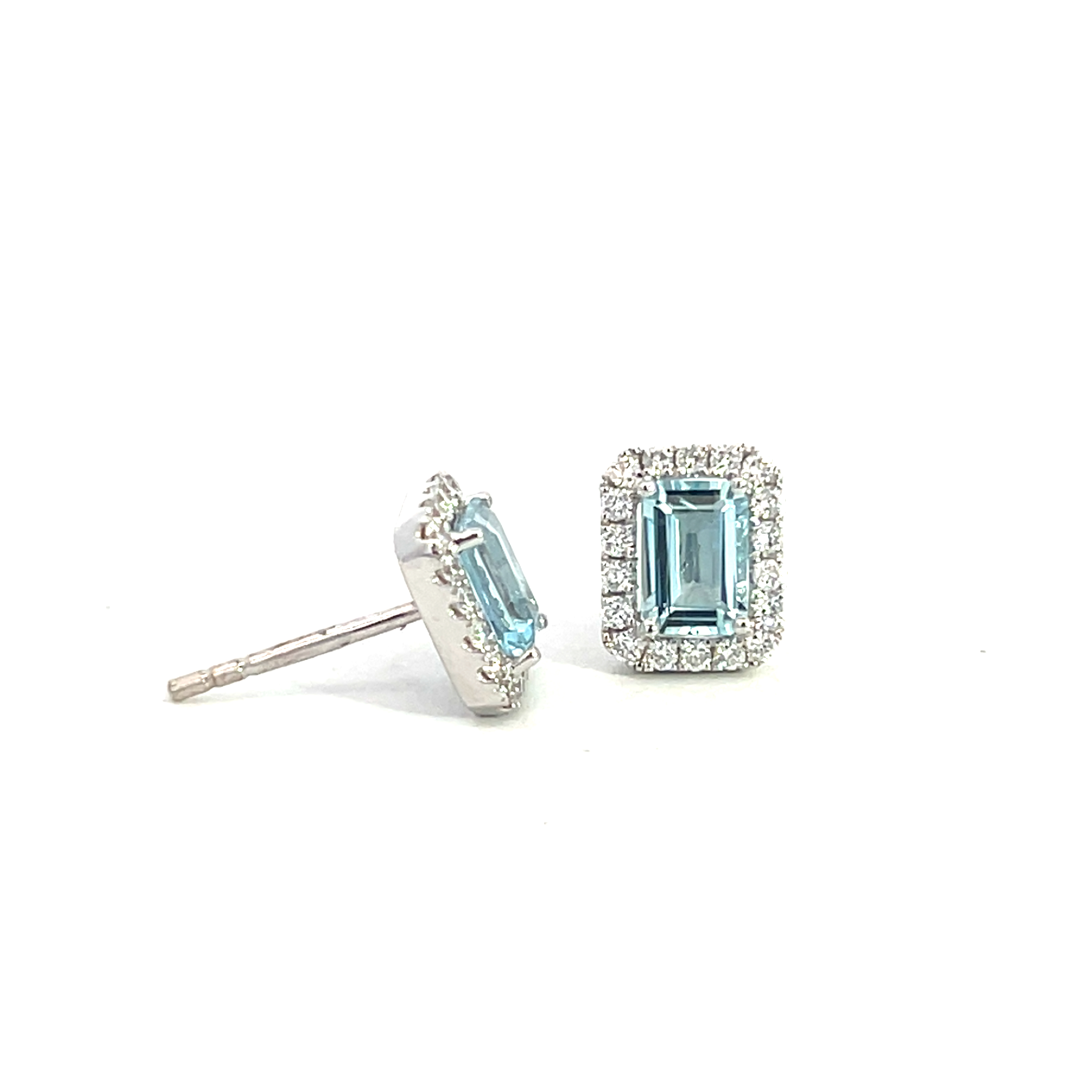 18 Carat White Gold Aquamarine and Diamond Studs 0.91Cts Aq 0.3